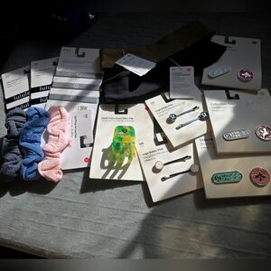 Lululemon Athletica (1) Mystery Hair Accessories